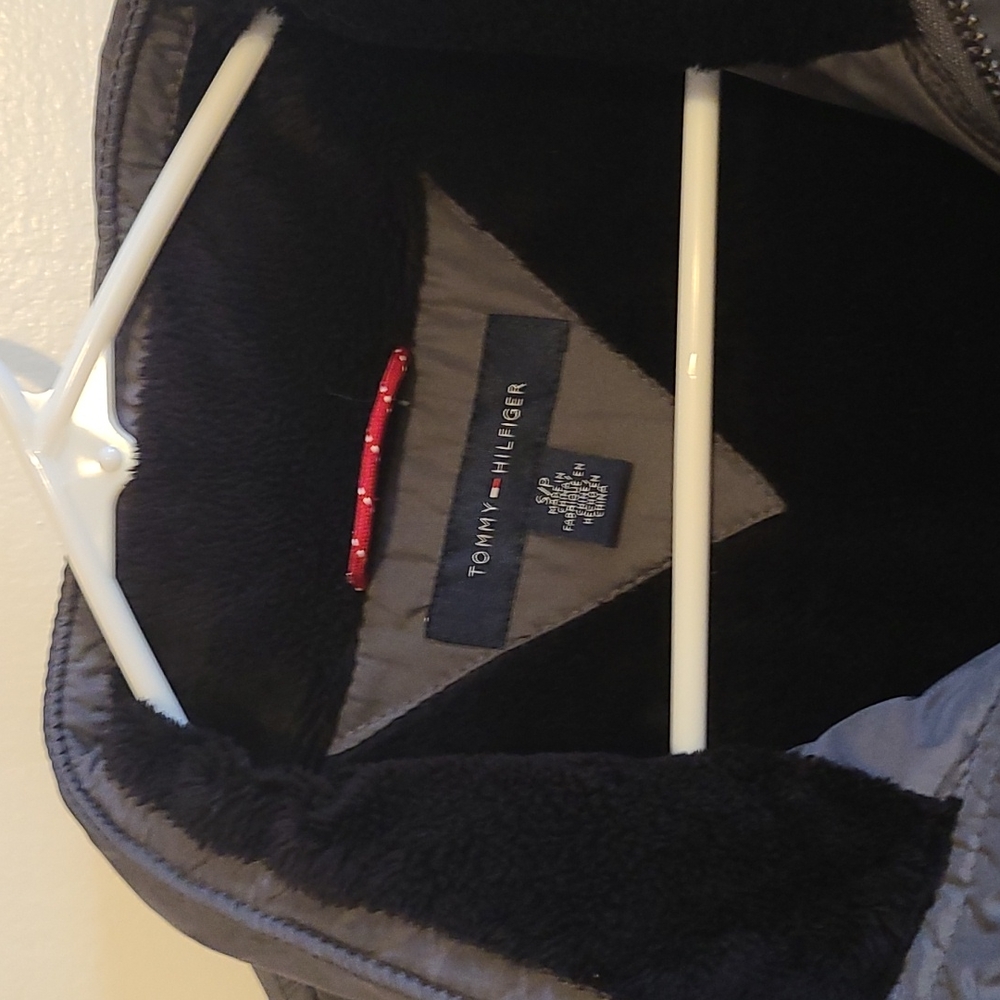 Tommy hillfiger Size S vest - Picture 3 of 3